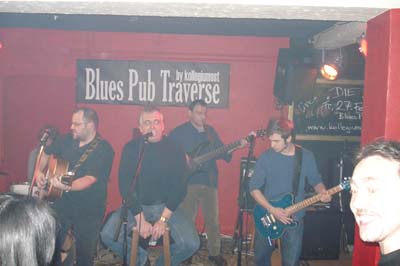 300109bluespub 137